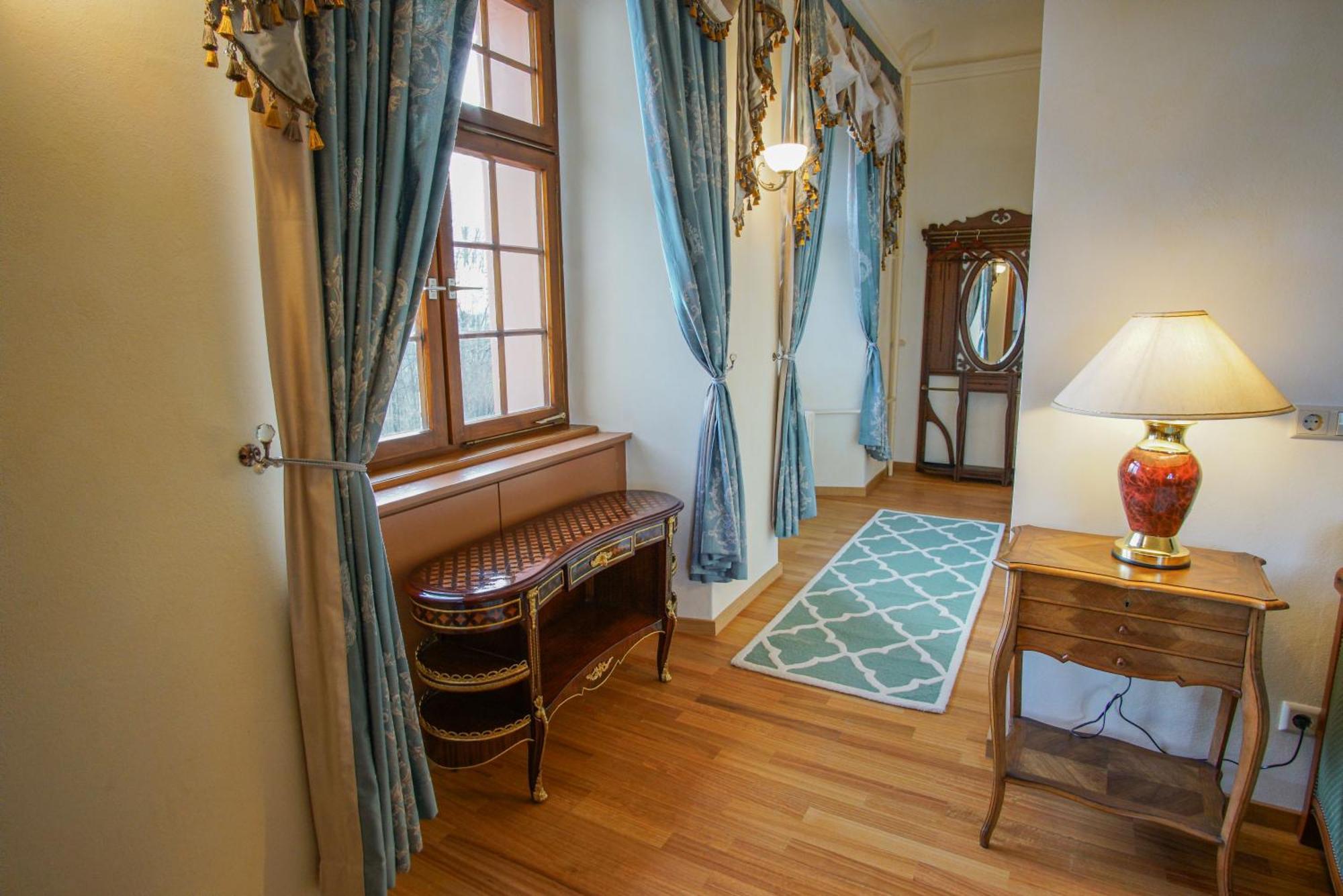 Hotel & Tagungszentrum Schloss Hohenfels Hohenfels  Eksteriør billede
